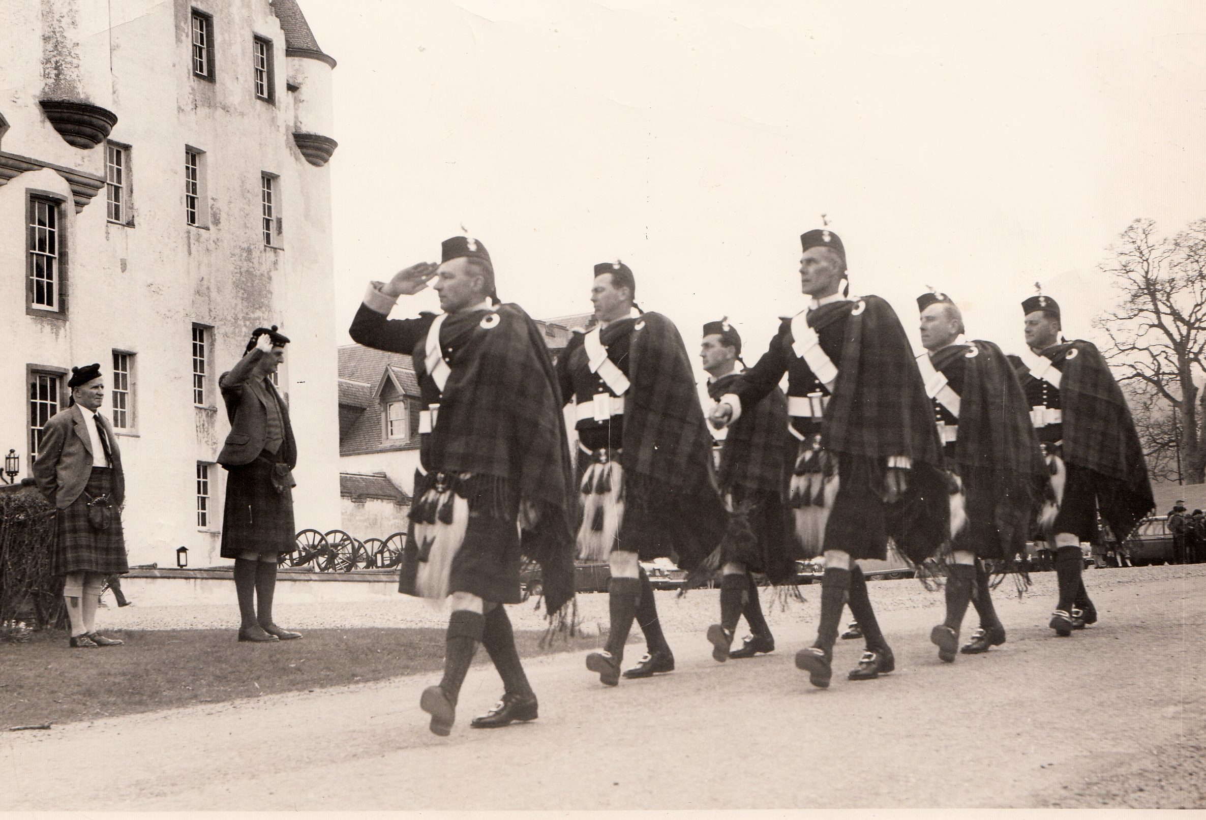 The 10th Duke of Atholl receiving the salute from the Atholl Highlanders.