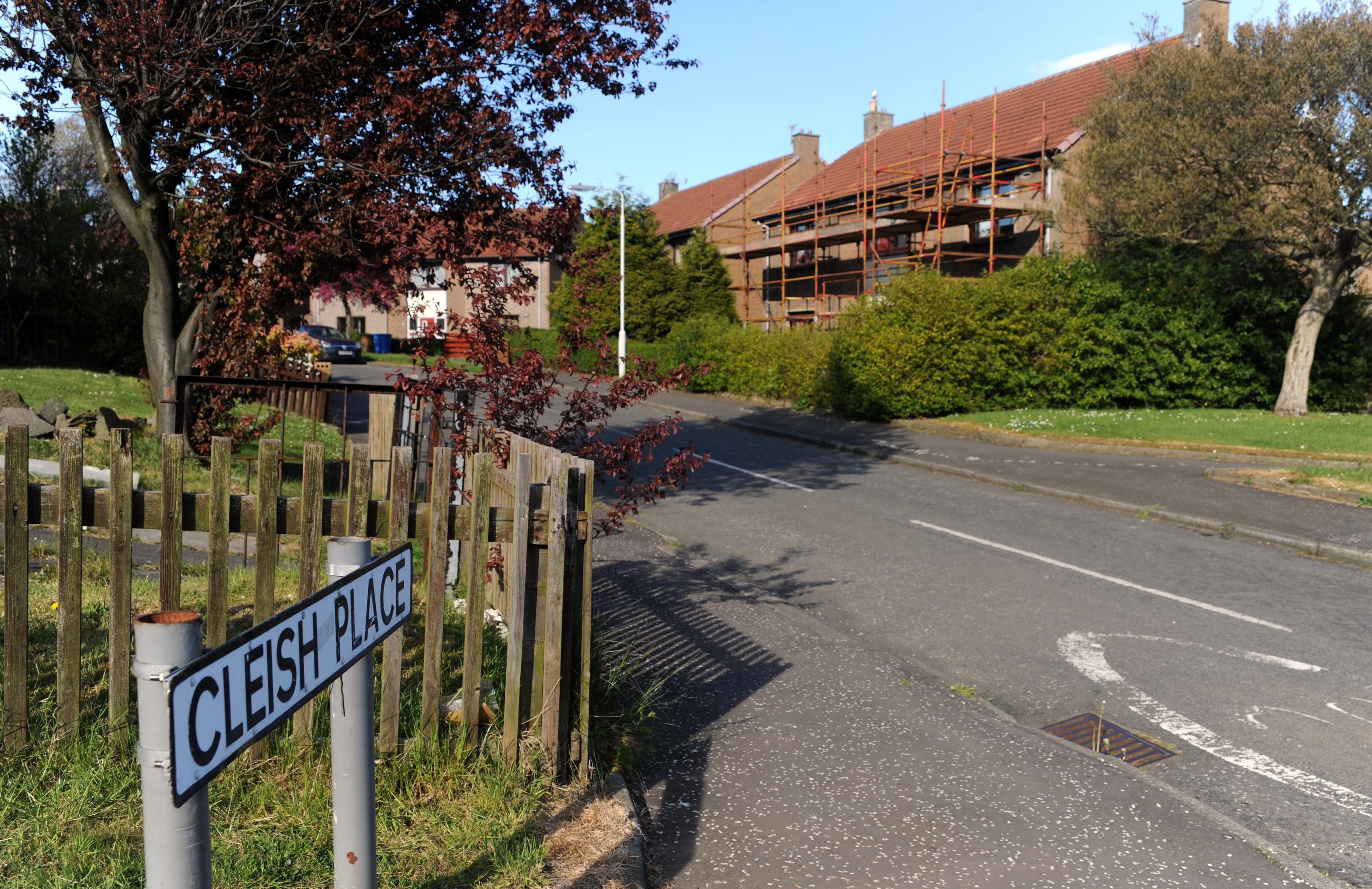 Cleish Place showing the block where the body was found.

(c) David Wardle