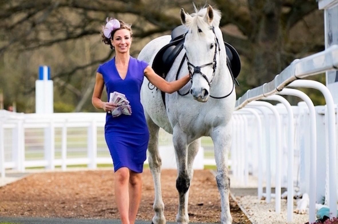 The £2,000 cash prize for best dressed lady is the highest ever recorded in Scottish racing.