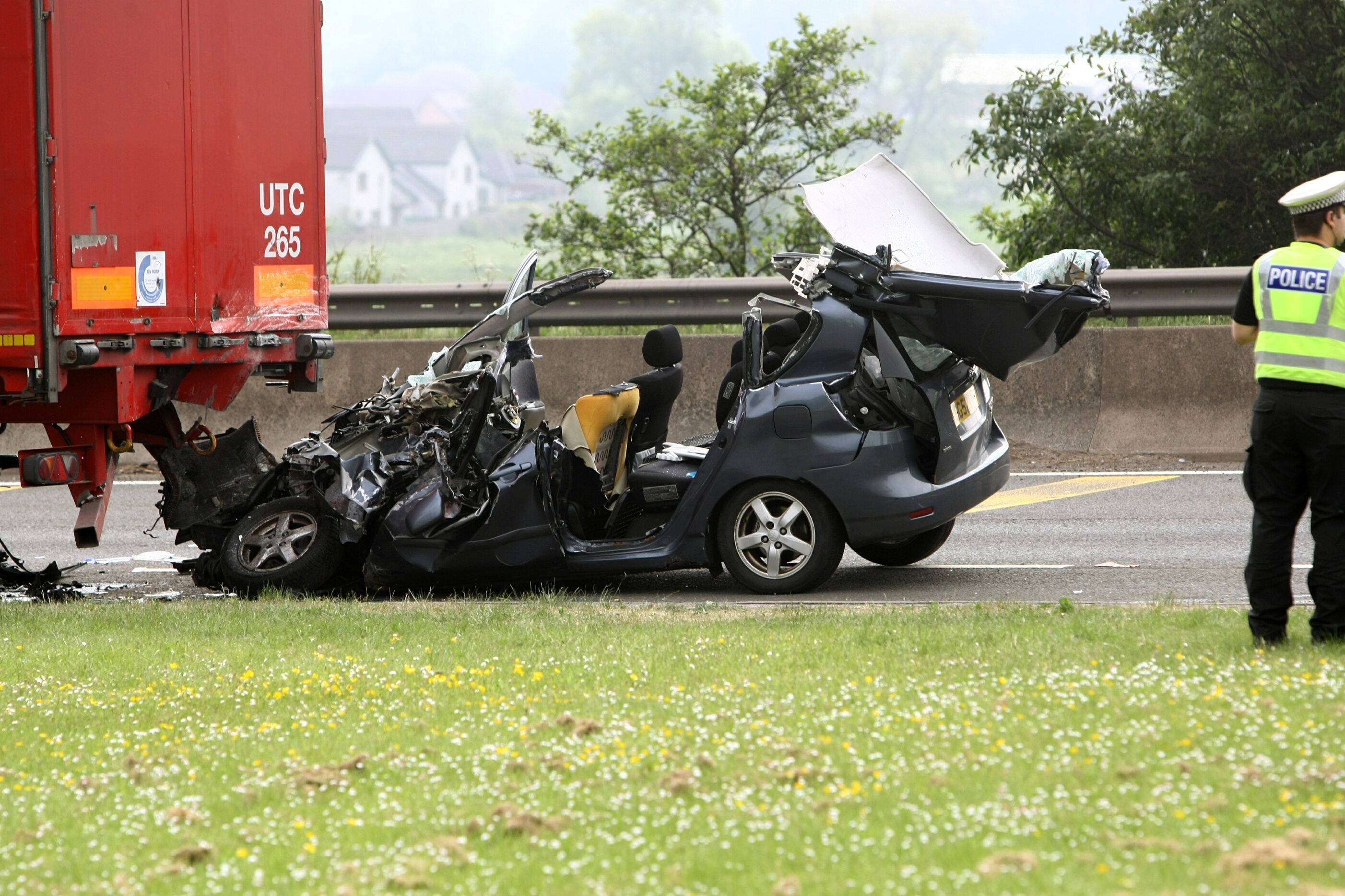 The accident happened on the southbound carriageway of the A90 near Powrie Brae.