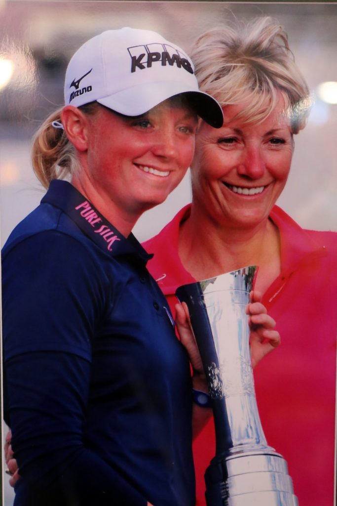 Sheena Willoughby was invited on to the Swilken Bridge by Stacy Lewis, winner of the British Womens Open at St Andrews in 2013