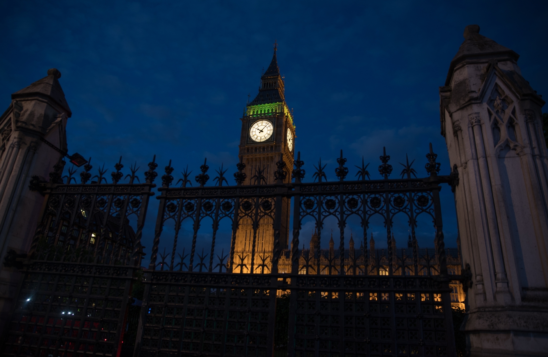 Each turbine would be the size of three Big Ben clock towers placed one on top of the other.