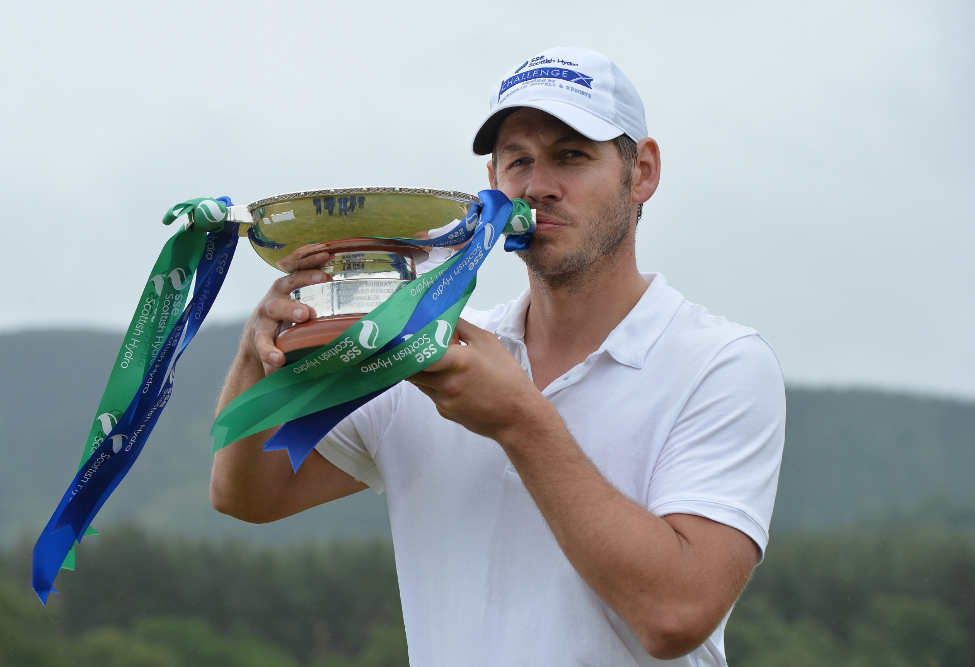 James Heath with the SSE Scottish Hydro Challenge trophy.