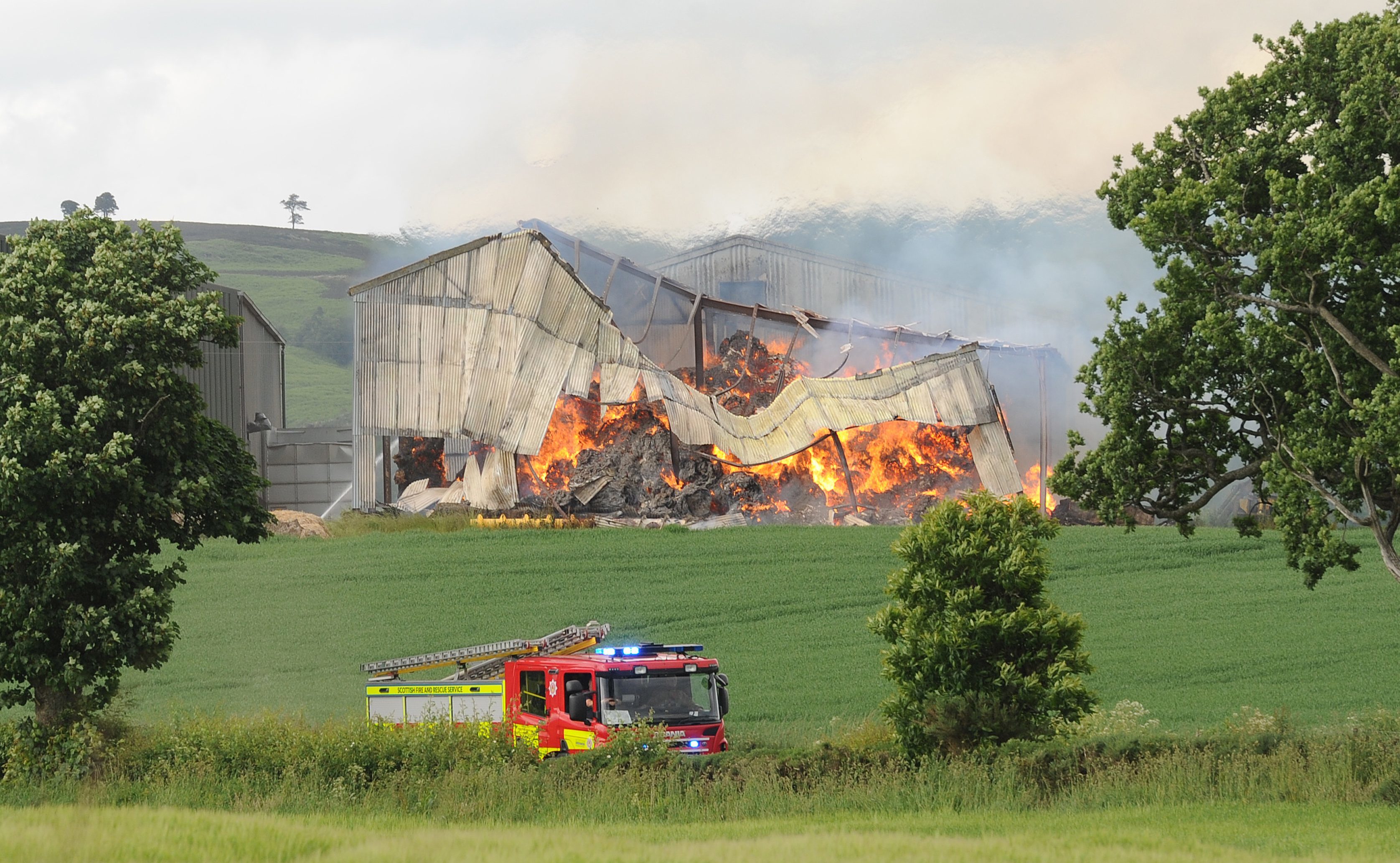 A hay shed went on fire at Belstane Farm near Bankfoot.