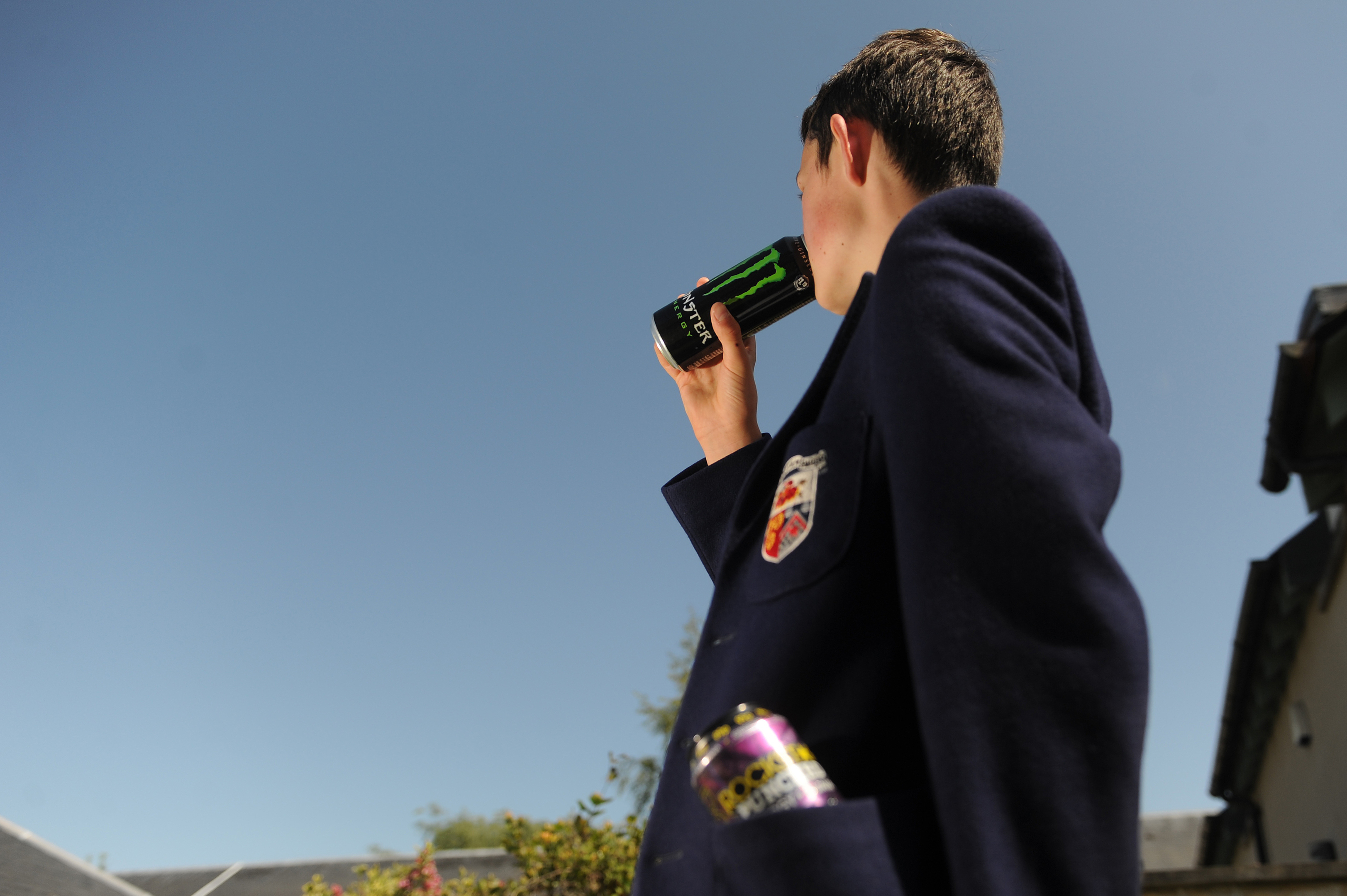 Consuming so-called "energy drinks" has become part of the daily routine for many pupils.