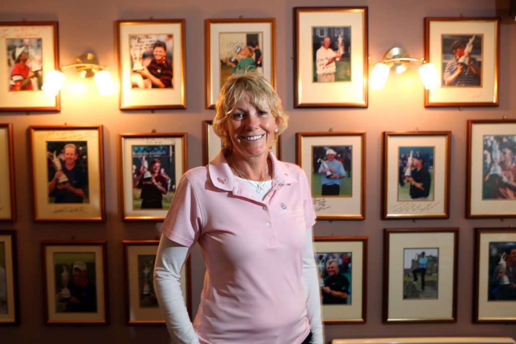 Sheena Willoughby is  putting the well-known golf themed hotel  up for sale.