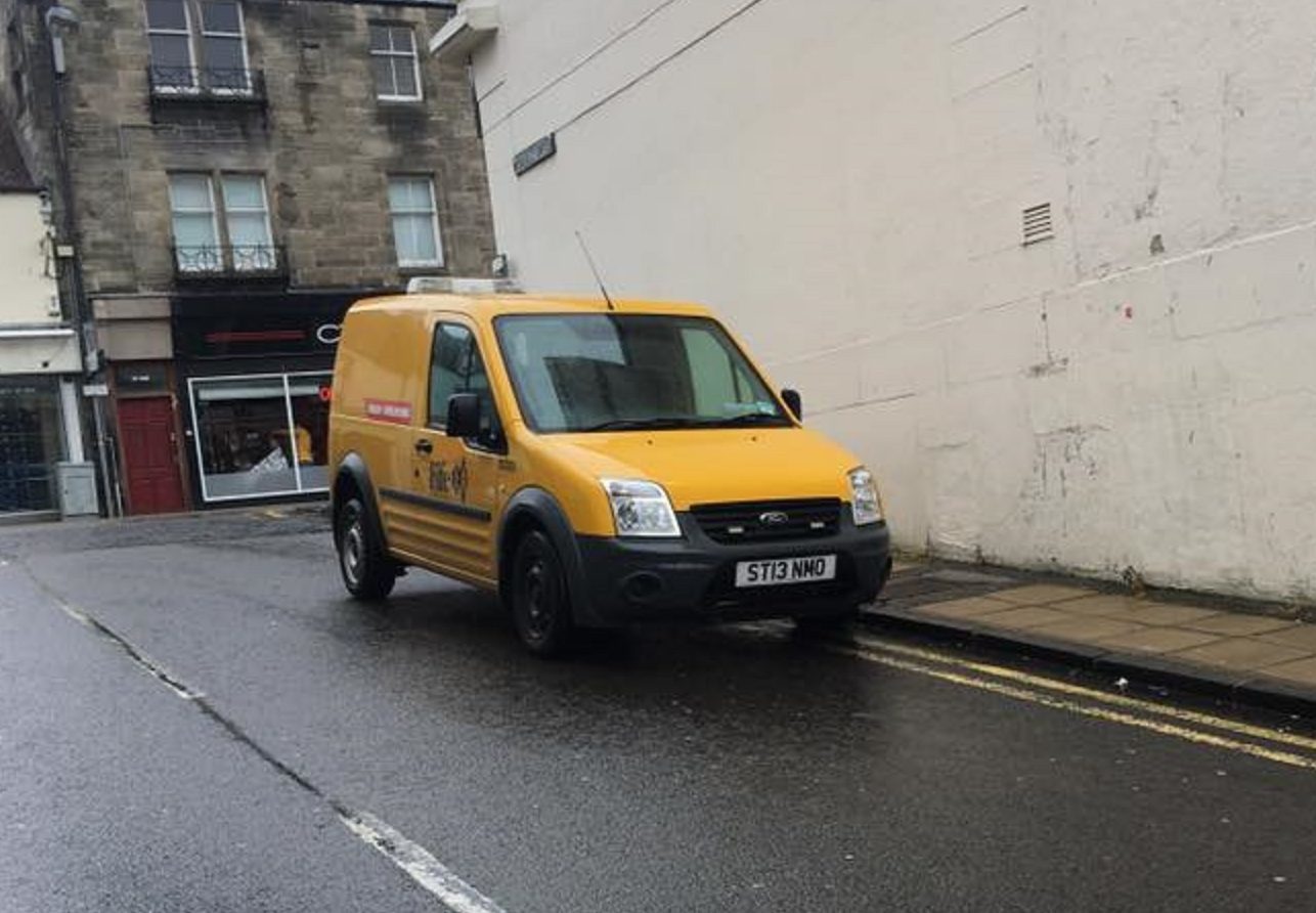 The van was spotted in Walmer Drive, Dunfermline, on Sunday.