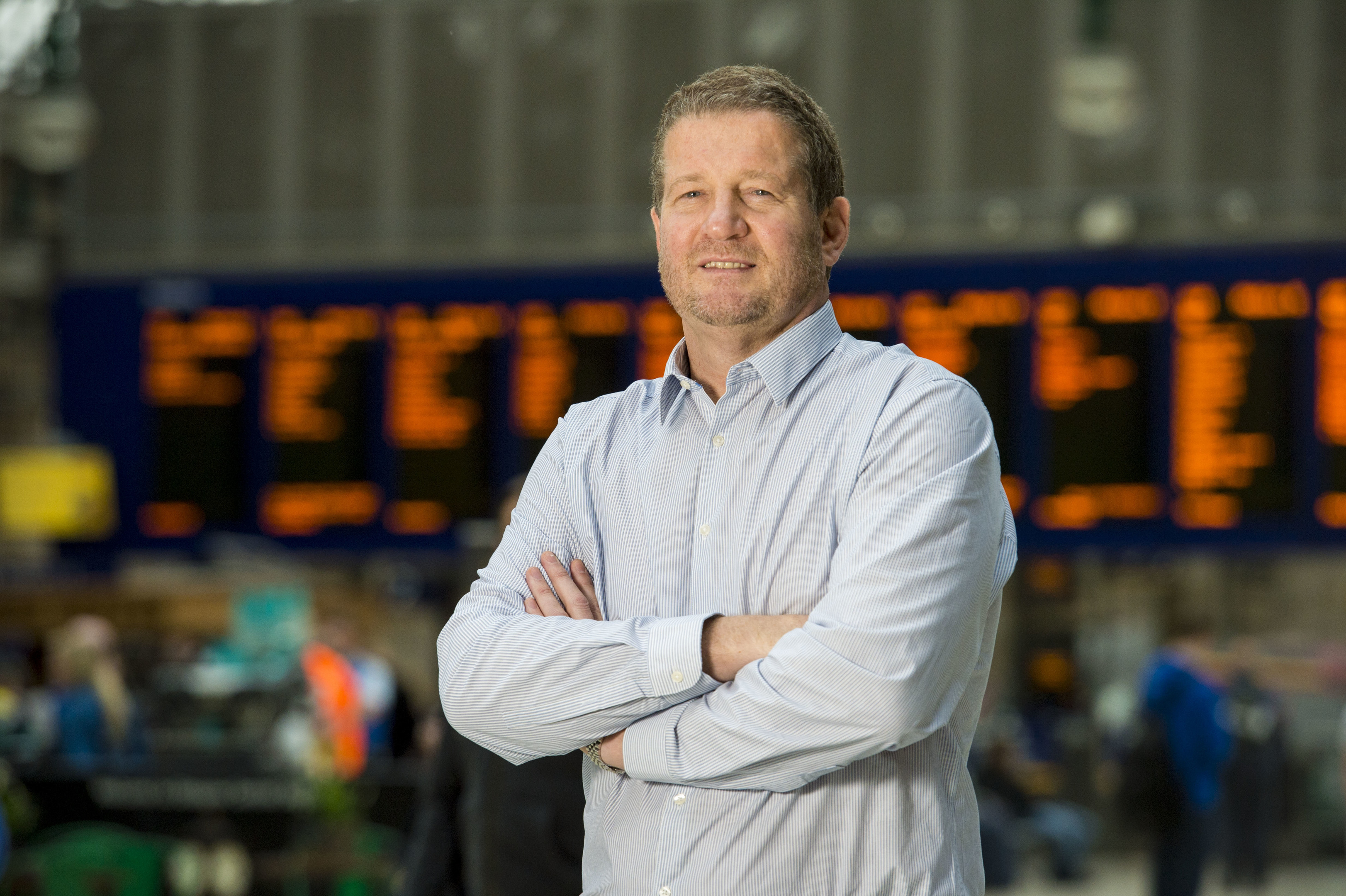 Phil Verster is leaving his post as managing director of ScotRail Alliance.