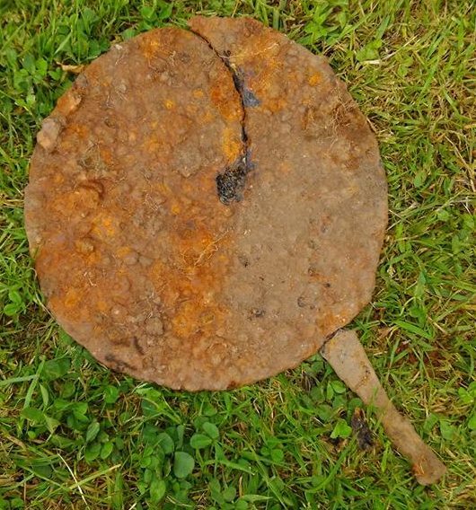 The cooking plate Danny found at Bannockburn.