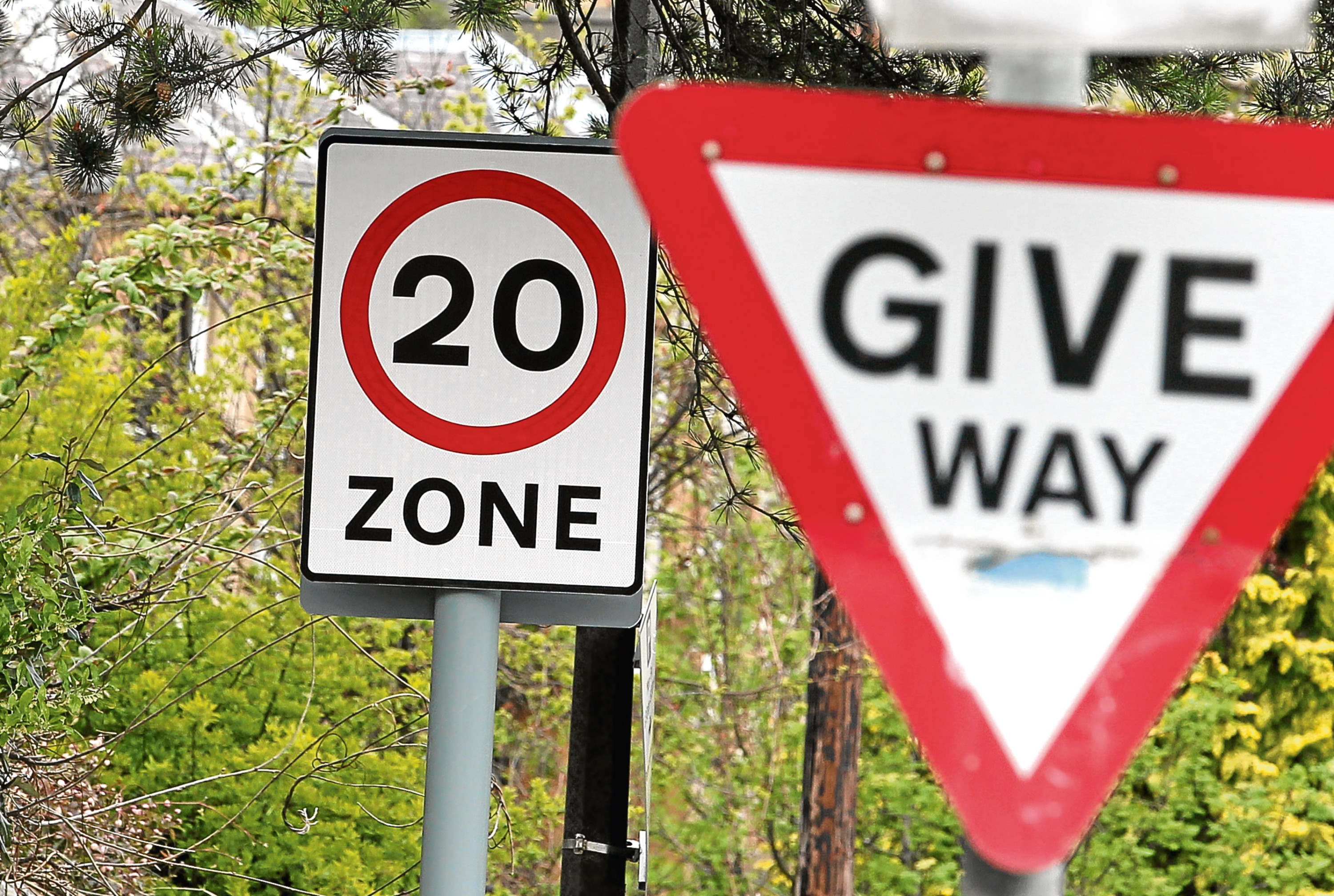 A 20mph speed sign.