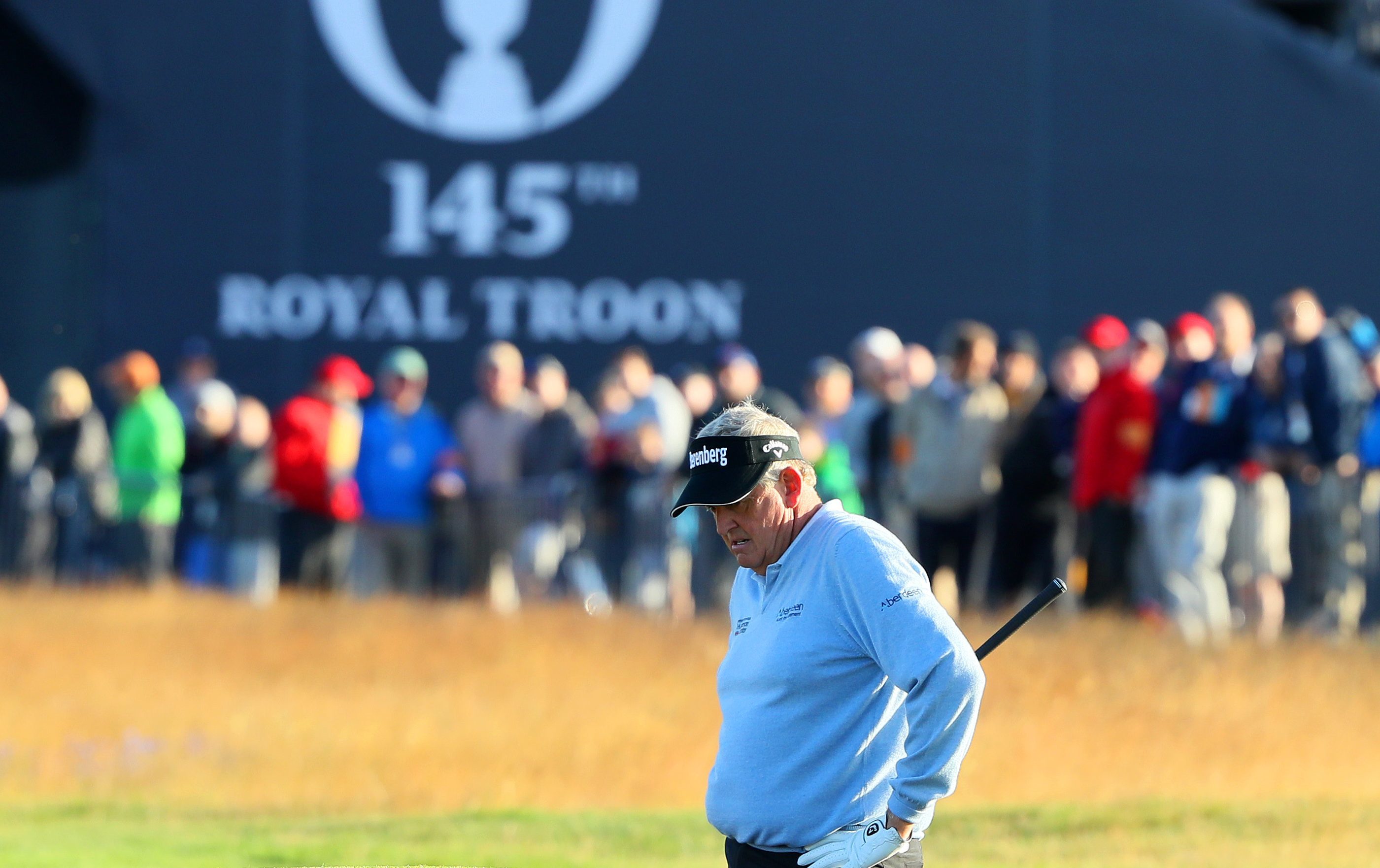 Colin Montgomerie's first hole bunker adventures.