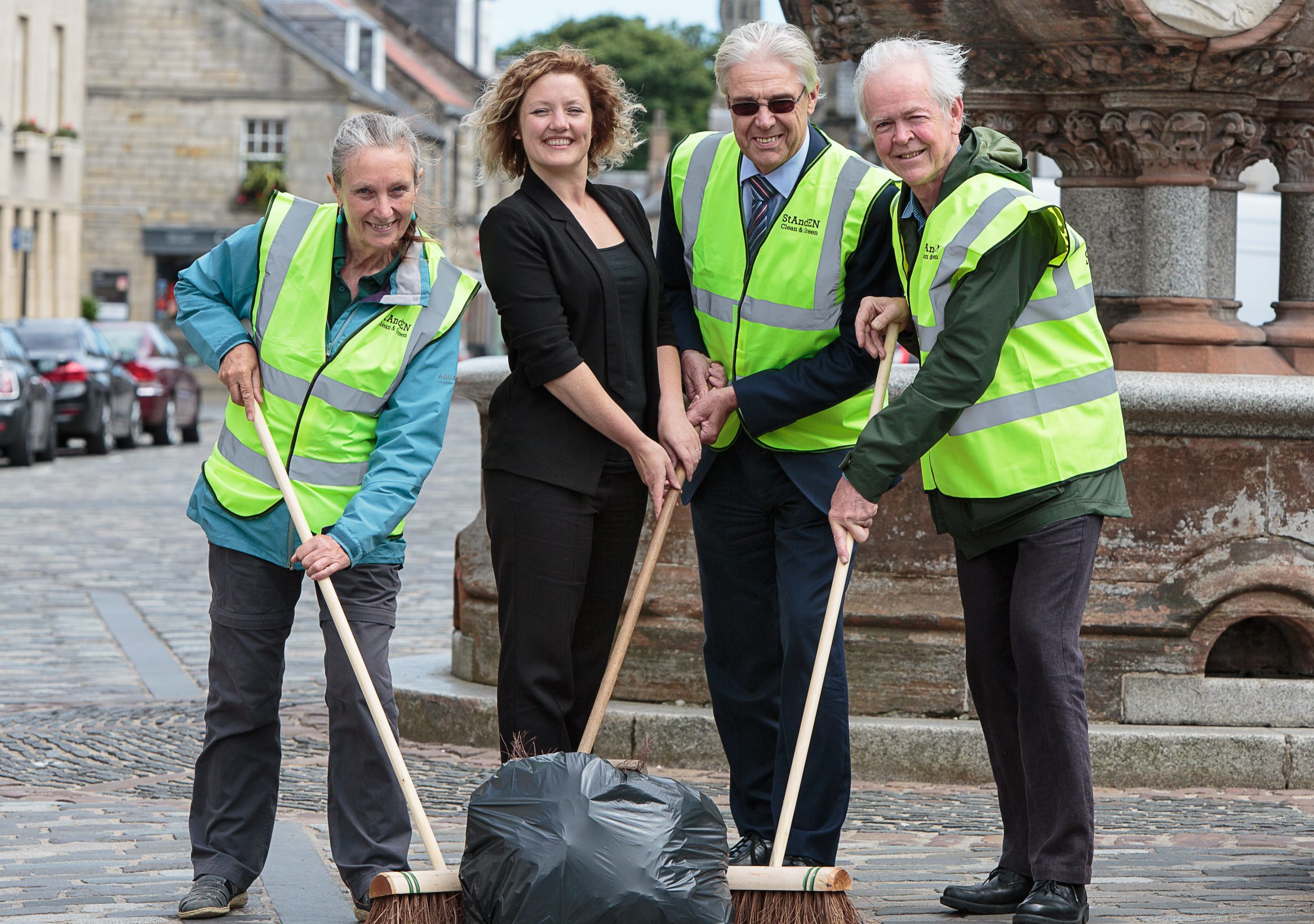 BID St Andrews BID Manager Rhonda McCrimmon (second left) with members of St Andrews Environmental Network (from left) Energy Efficiency Adviser Sue Jenkins, Chairman Ronnie Murphy and Board Member and Community Councillor Patrick Marks.