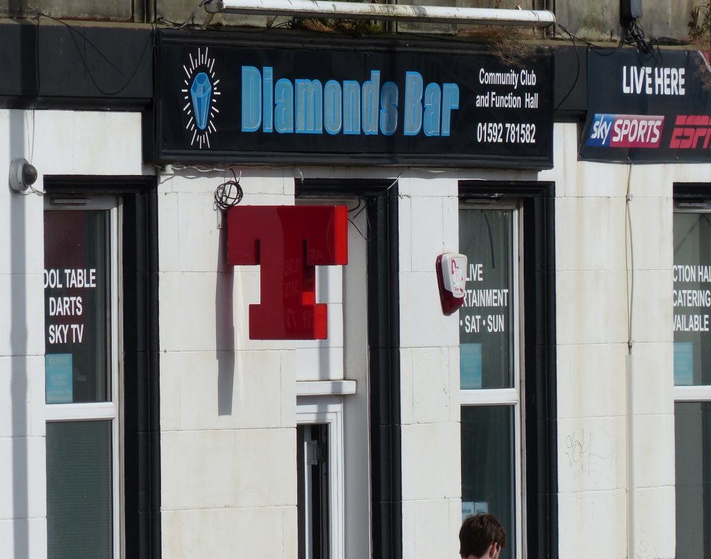 Diamond Bar, Lochgelly.