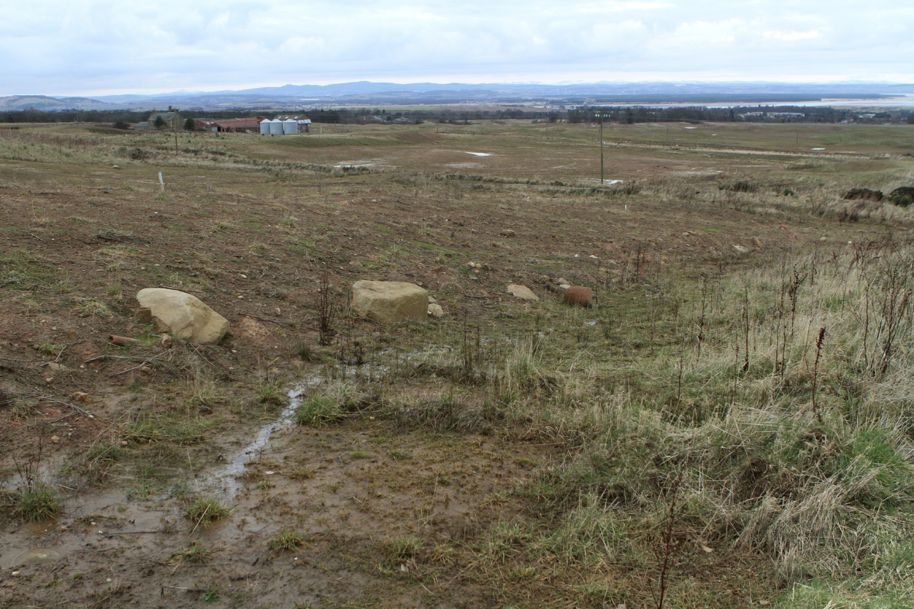Feddinch Mains, where creation of the golf course was abandoned