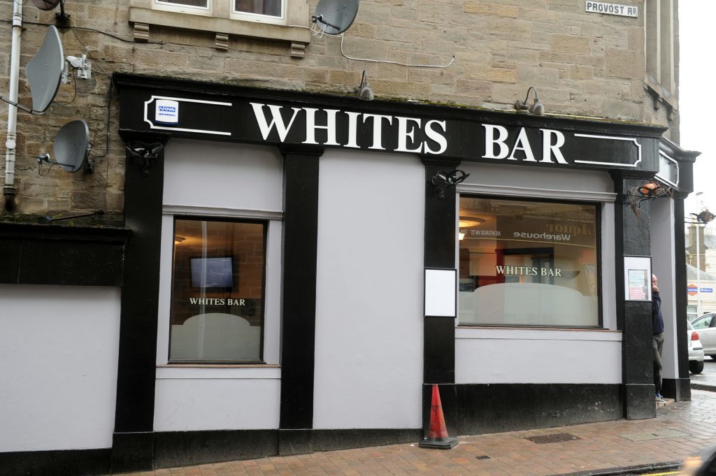 dct whites bar