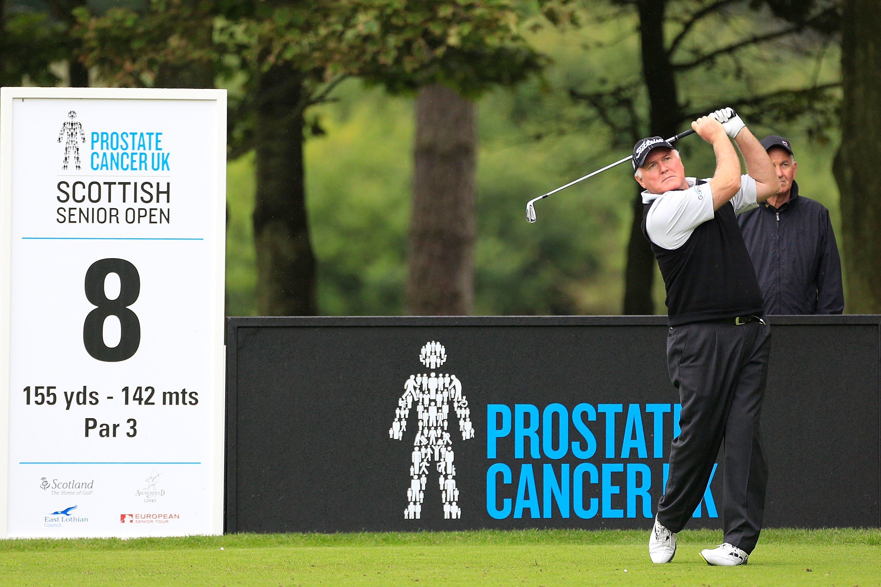 Prostate cancer advert on display as Ronan Rafferty shot 63 at Archerfield to lead the Scottish Seniors in 2016