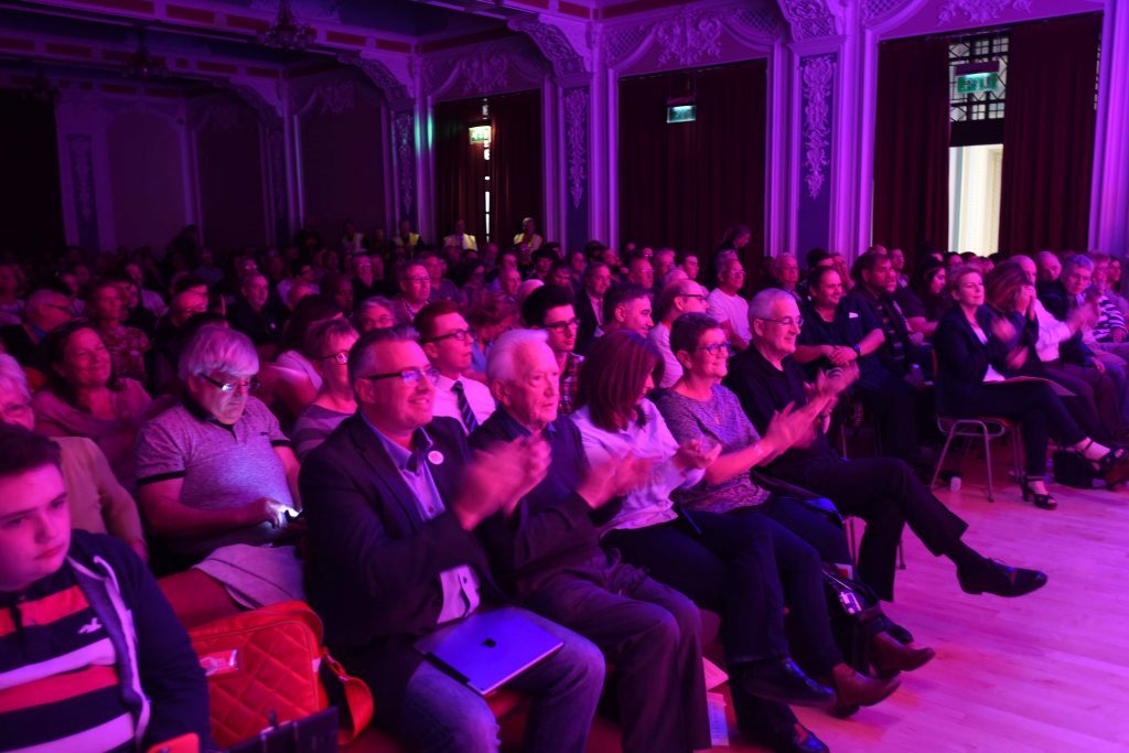 KCes_Jeremy_Corbyn_Rally_Dundee_21_260816