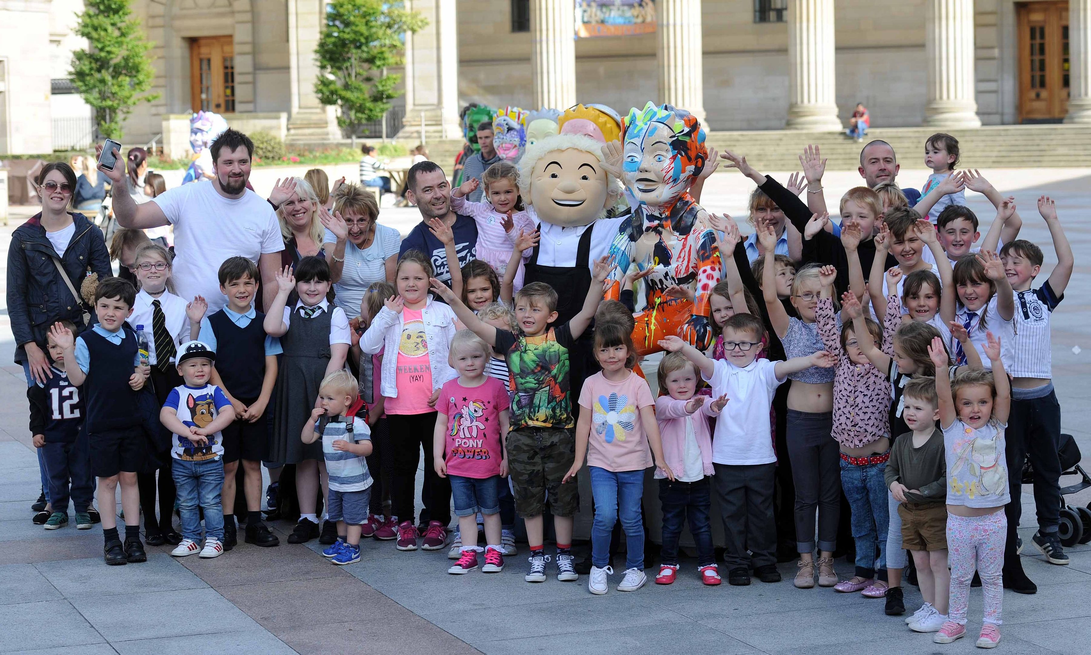 Youngsters thrilled by an appearance by Oor Wullie himself in Dundee City Square on Friday.