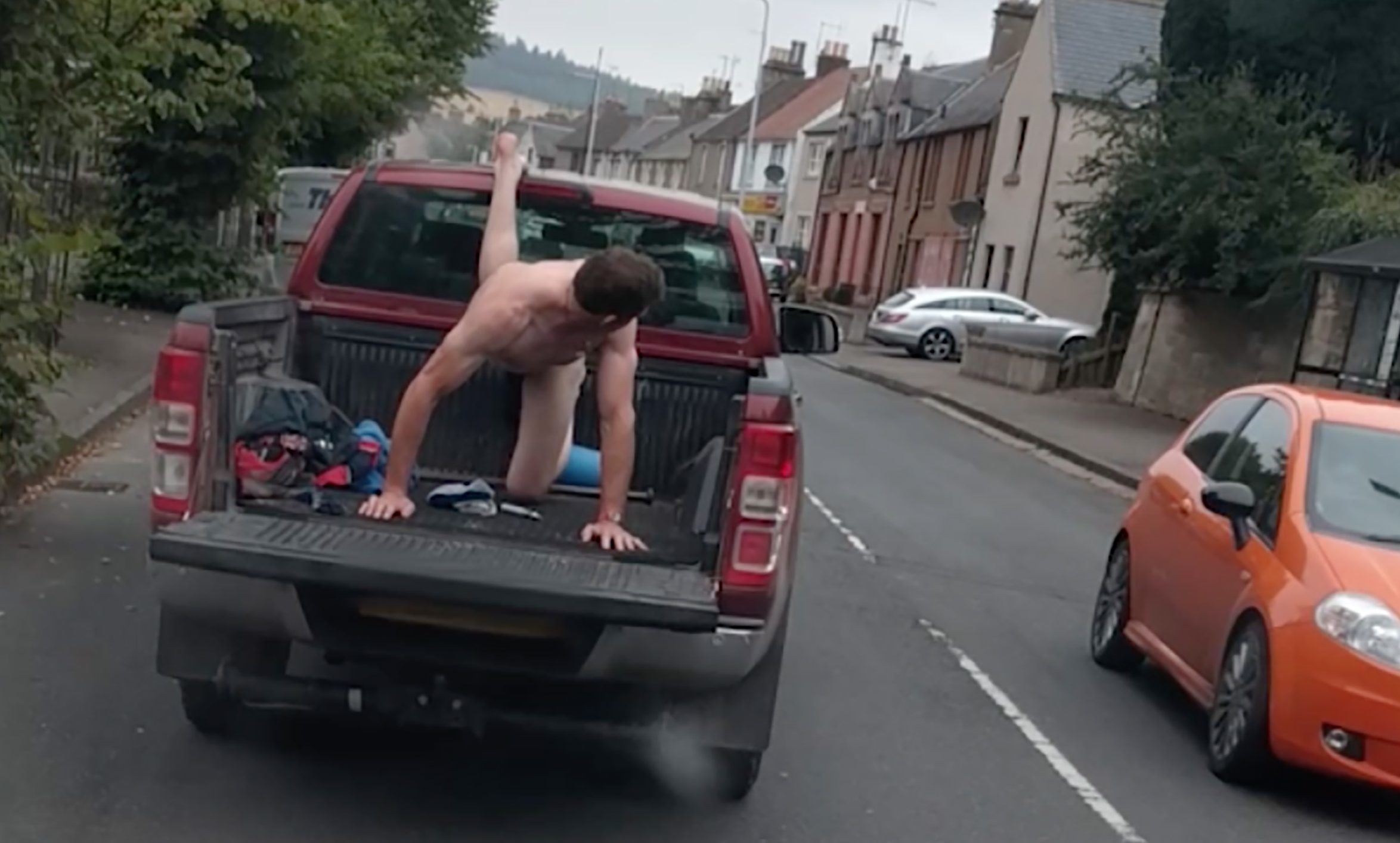 Kenny Fraser performs his push-up challenge with a twist.