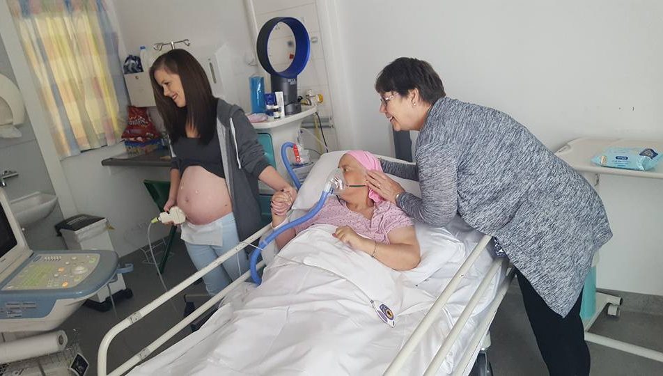 Doctors helped Angela see her unborn grandchild at Victoria Hospital in Kirkcaldy.