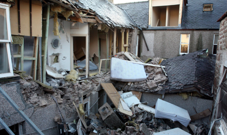 The previous hotel was destroyed by the explosion.