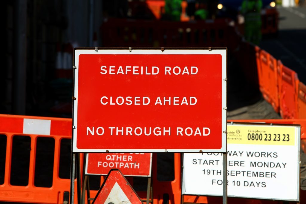 The misspelled Seafield Road sign