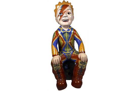 Rio designed Oor Bowie as part of the Oor Wullie Big Bucket Trail.