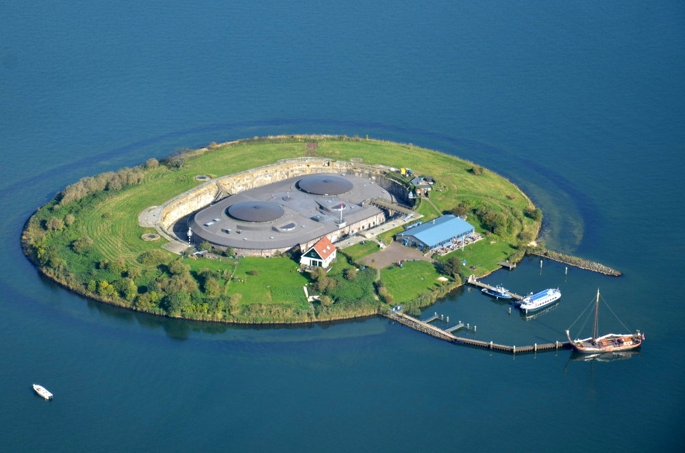 fort-pampus