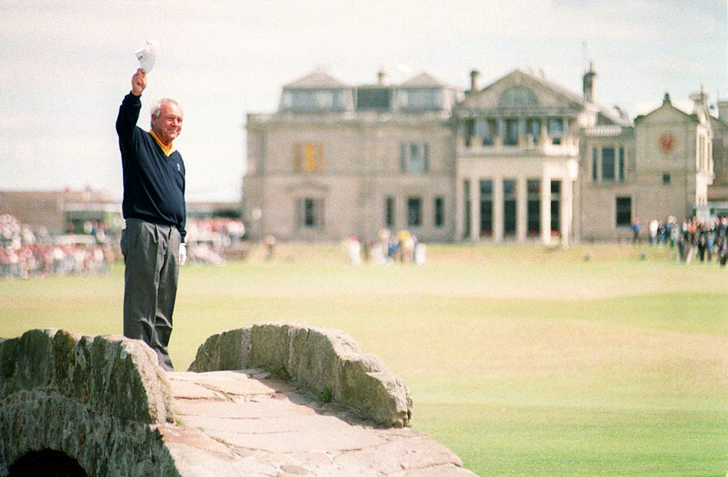 Arnold Palmer waves farewell to St Andrews on the Swilken Bridge at St Andrews in 1995