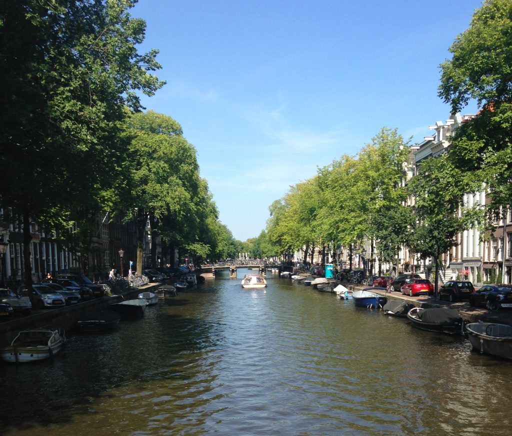 amsterdam-canal-1