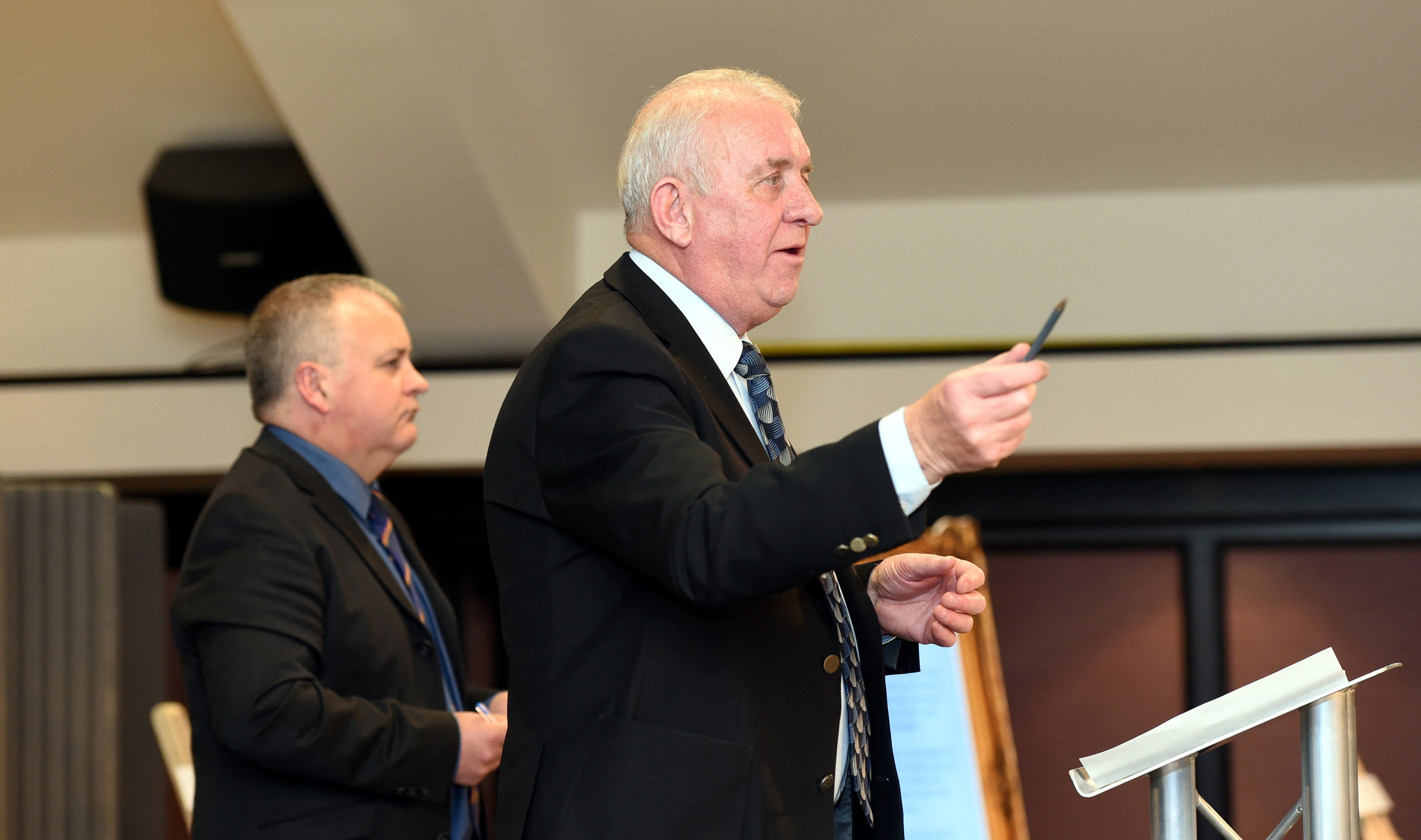 Auctioneer Colin Slessor in action at the Bucket Trail Auction