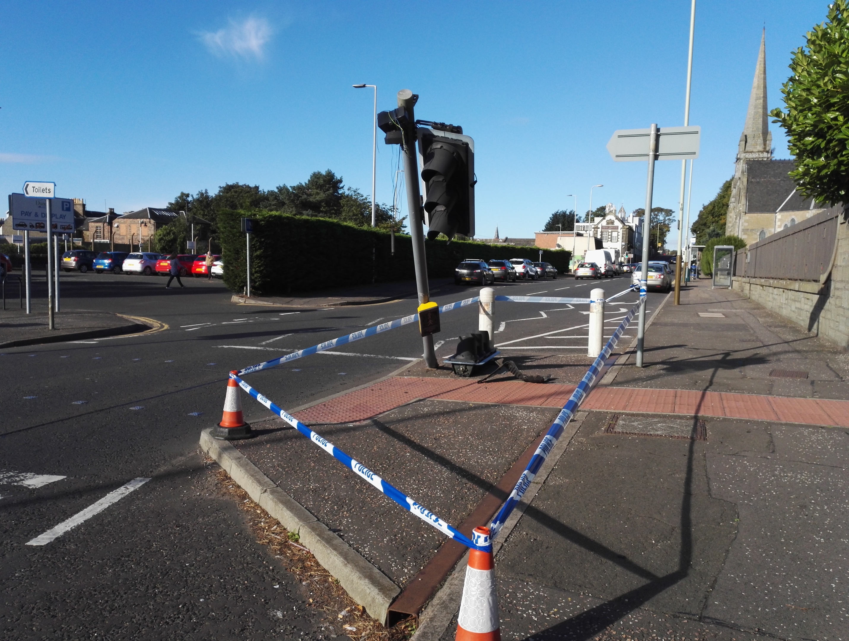 The crossing at Queen Street.