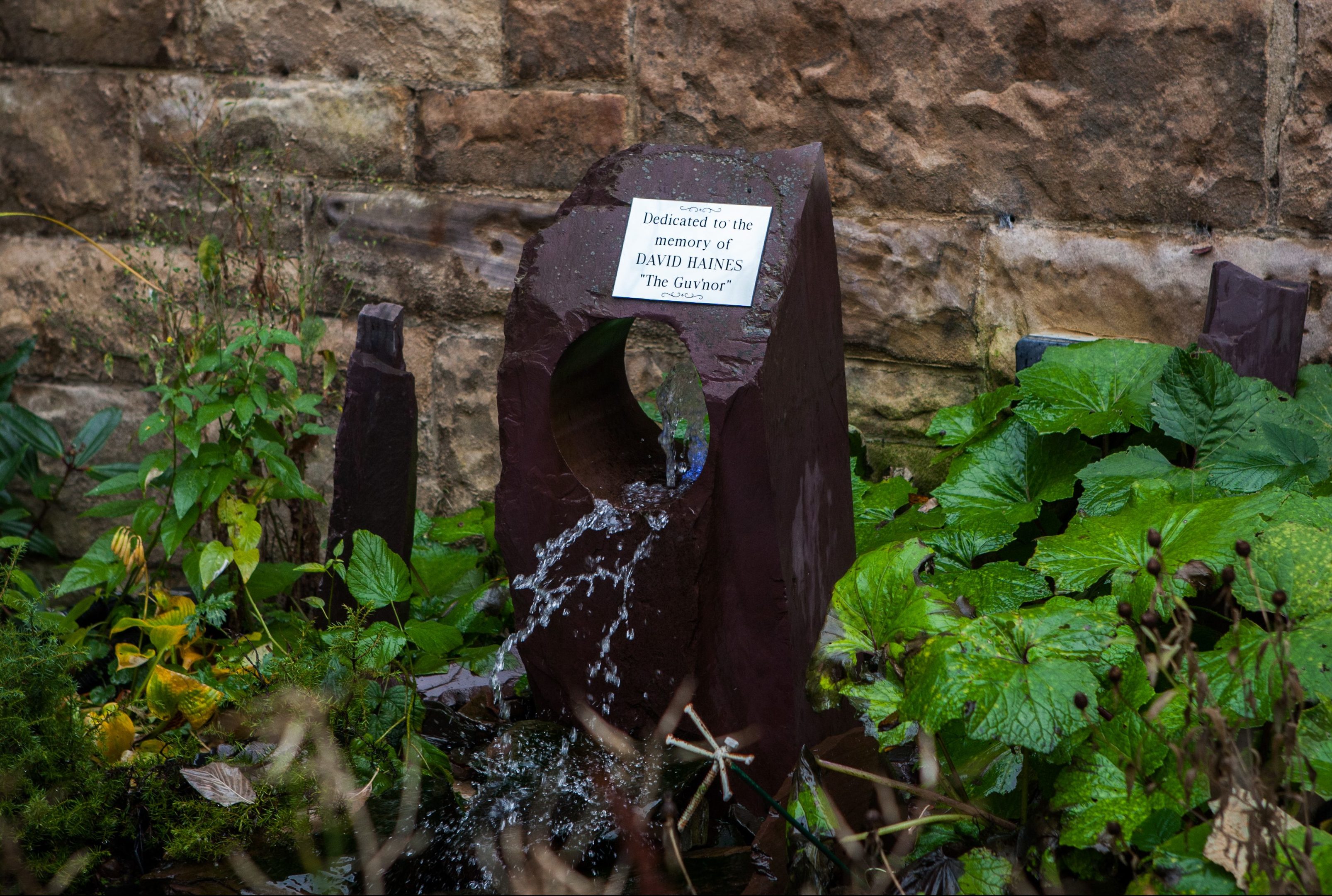 The memorial to David Haines at Perth railway station.