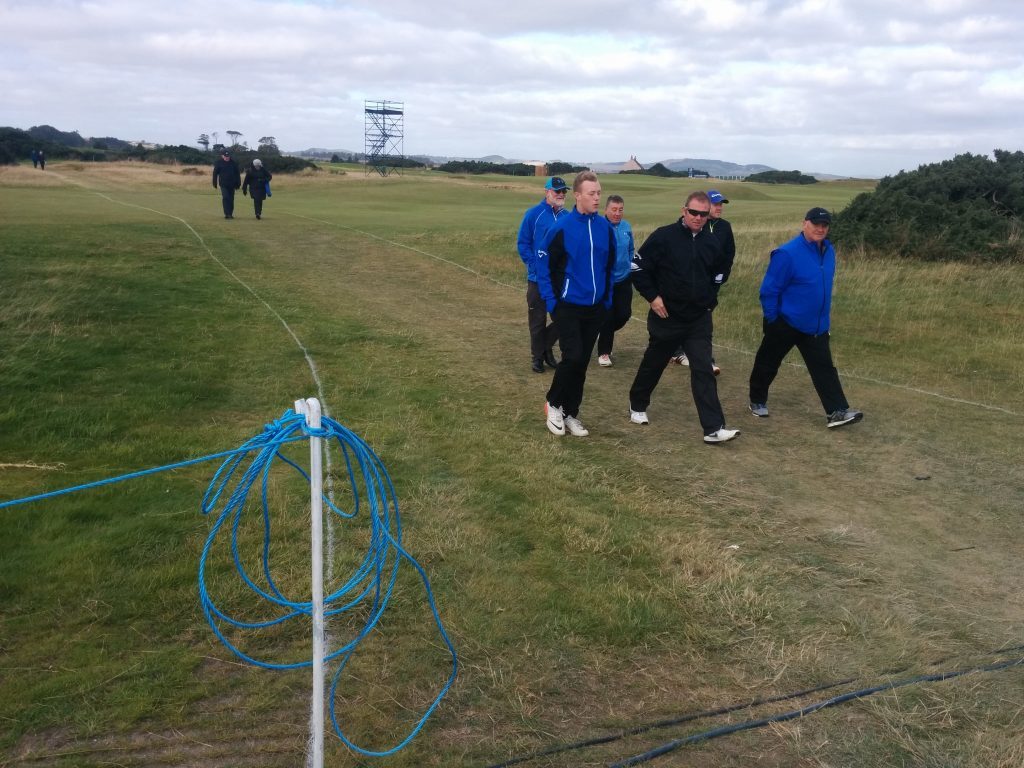 Dunhill spectators using the controlled crossing on the 4th and 15th fairways at the Old Course