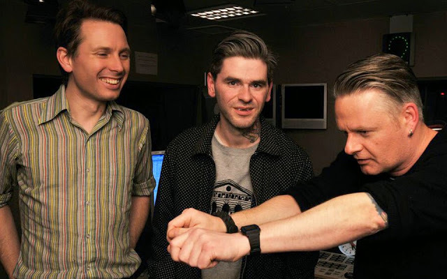 DJ and longterm T in the Park attendee Vic Galloway with native favourites Franz Ferdinand