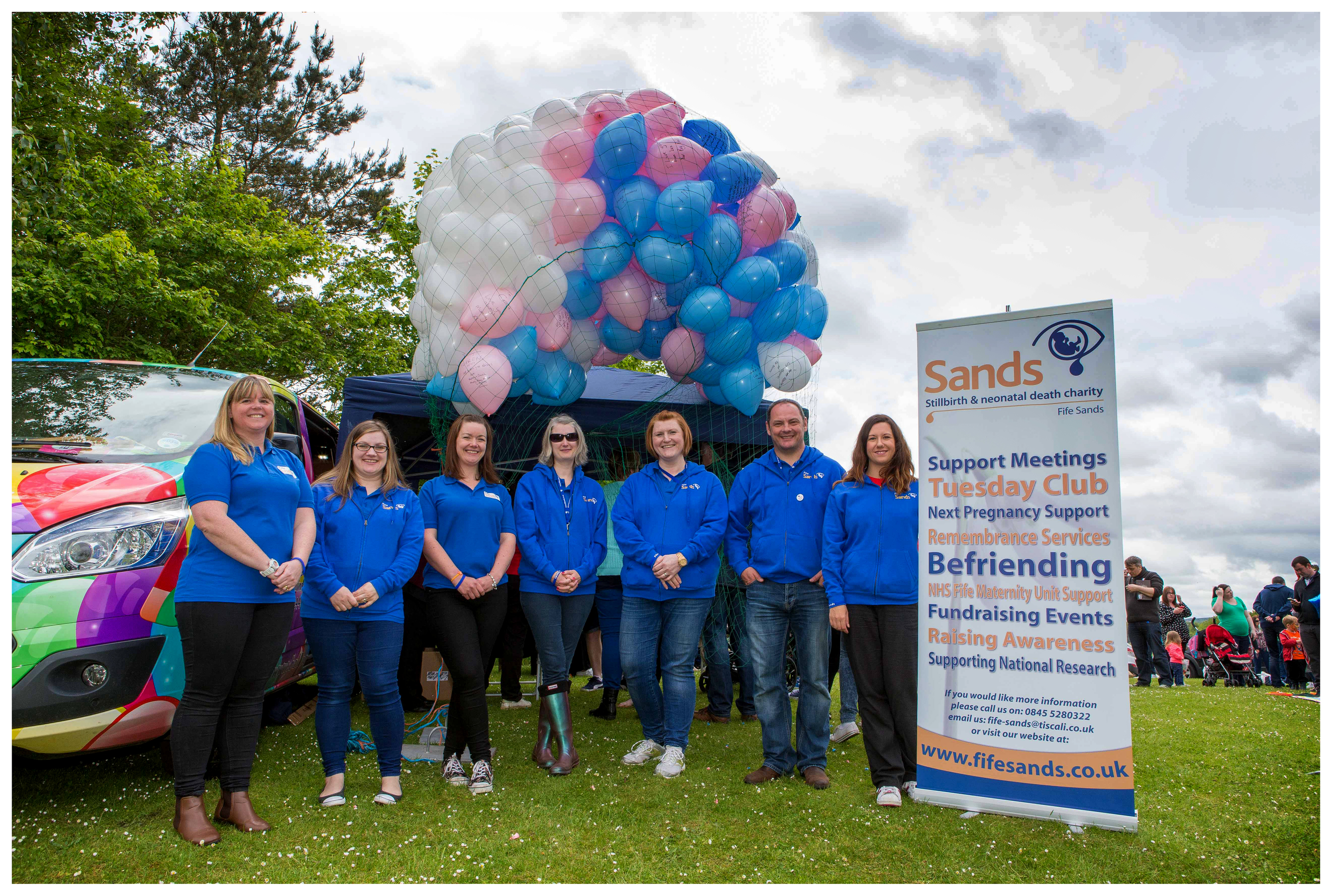 Fife Sands organise a balloon release every year.