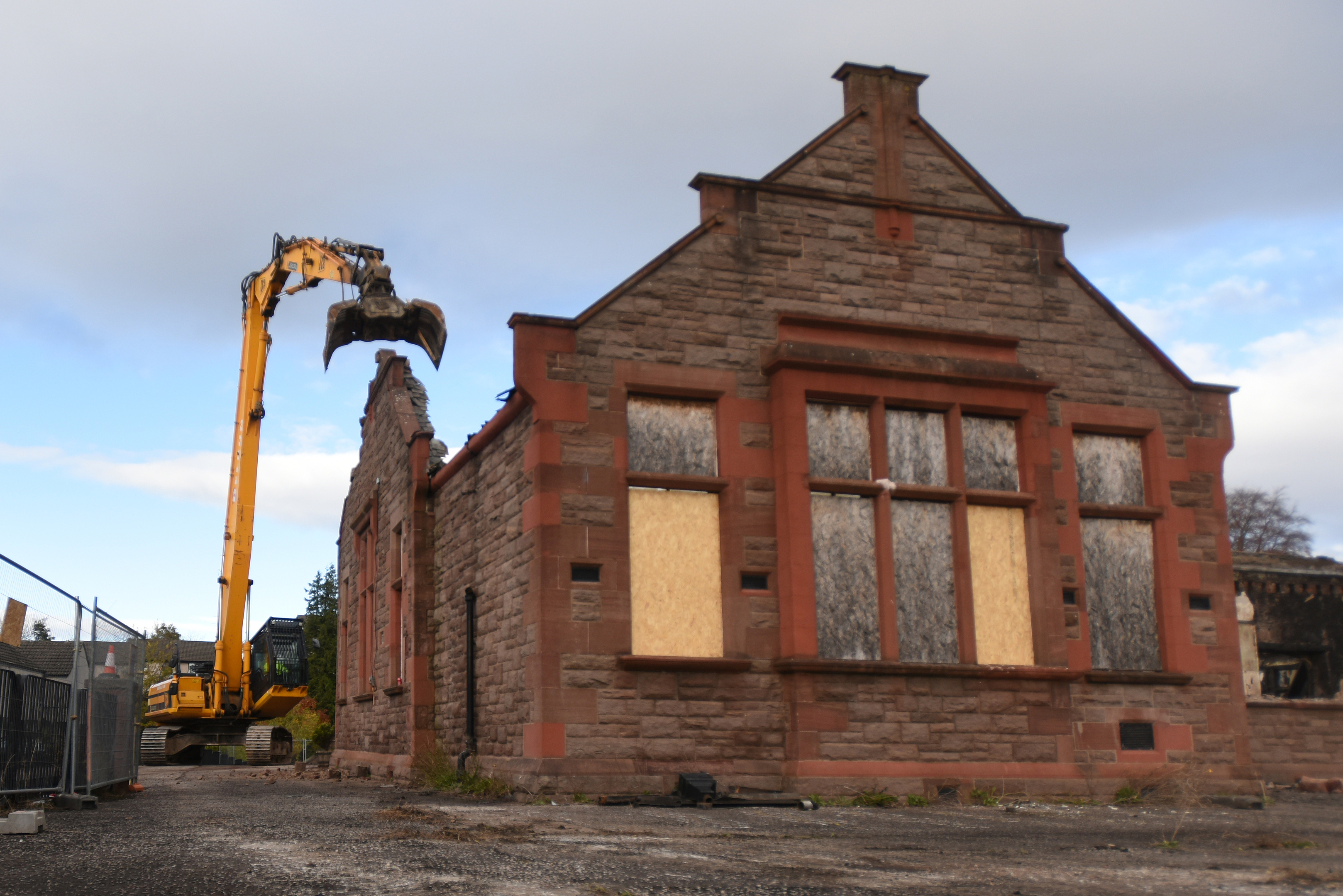 Contractors during the demolition works, Wellbraehead, Forfar.