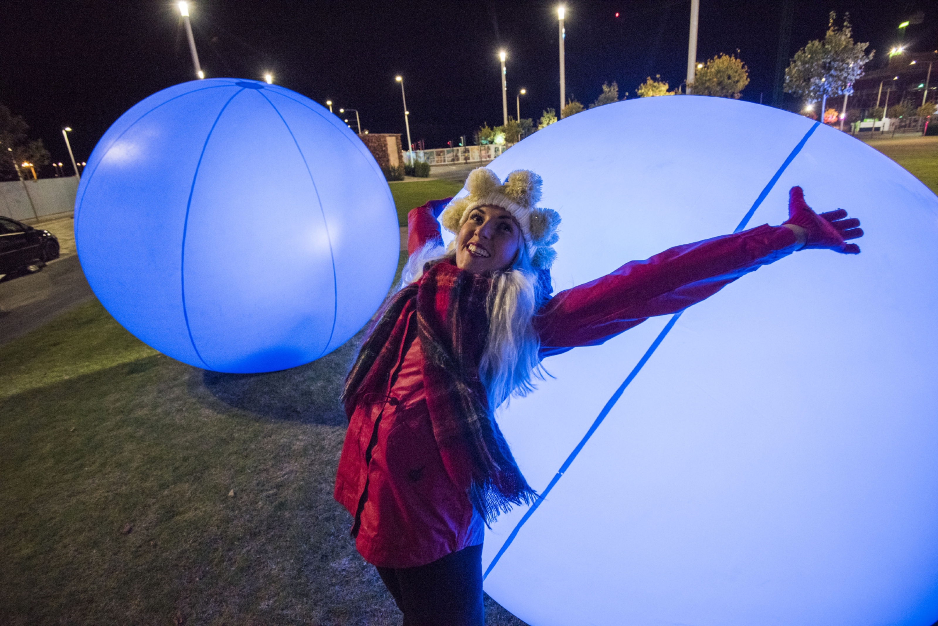 Art installation ‘Colony’ on Slessor Gardens with  Dundee student Lauren Dewar.