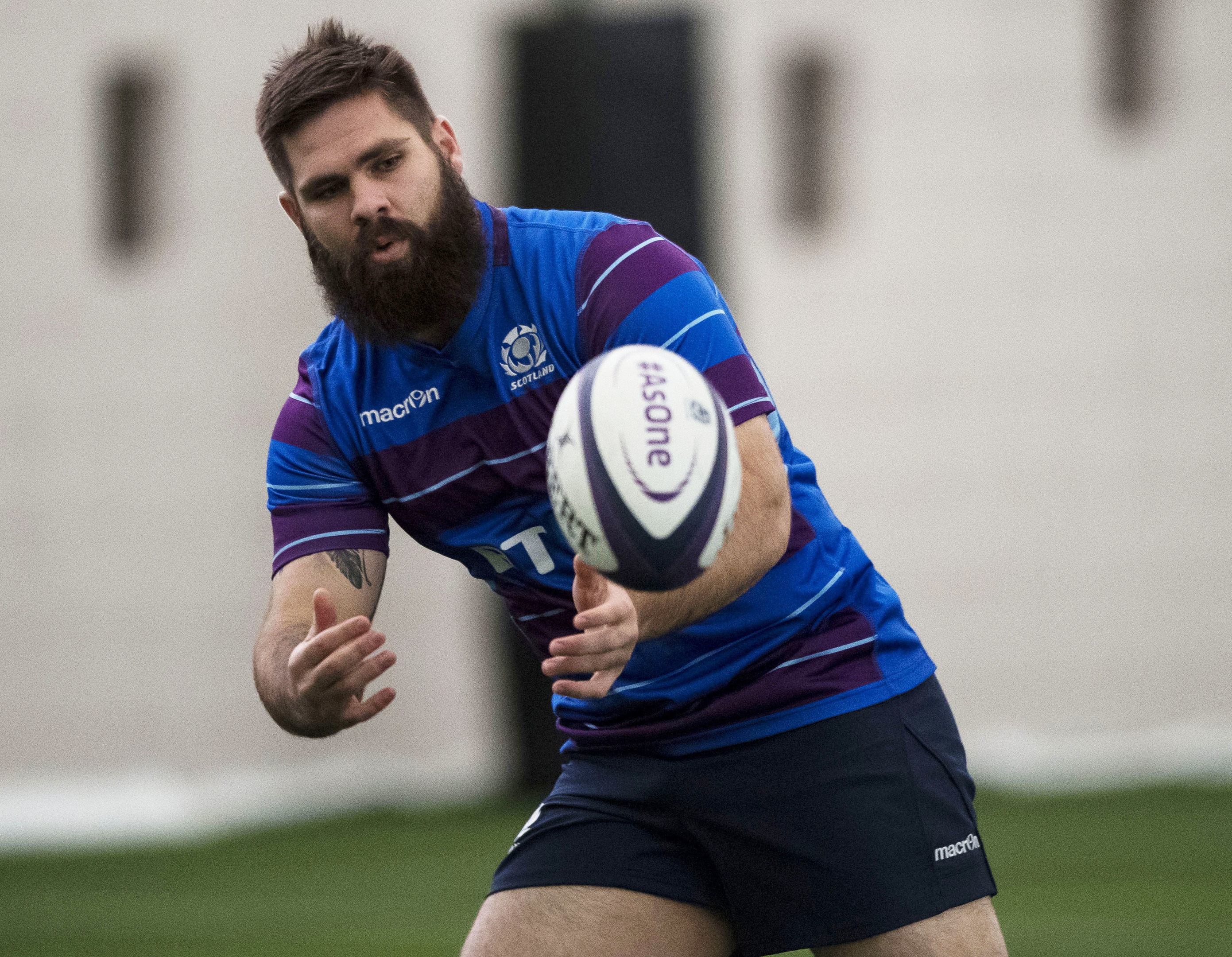 South African Cornell du Preez in training with the Scotland squad this week.