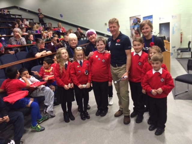 The pupils meet Tim Peake