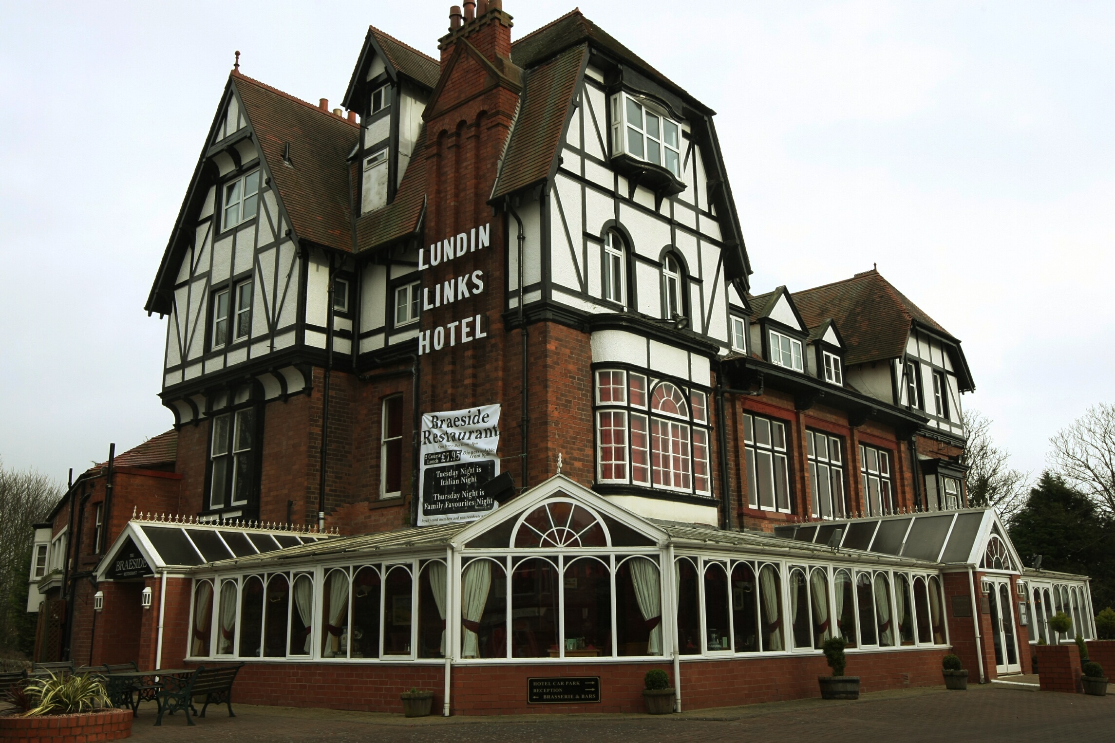 The Lundin Links Hotel.