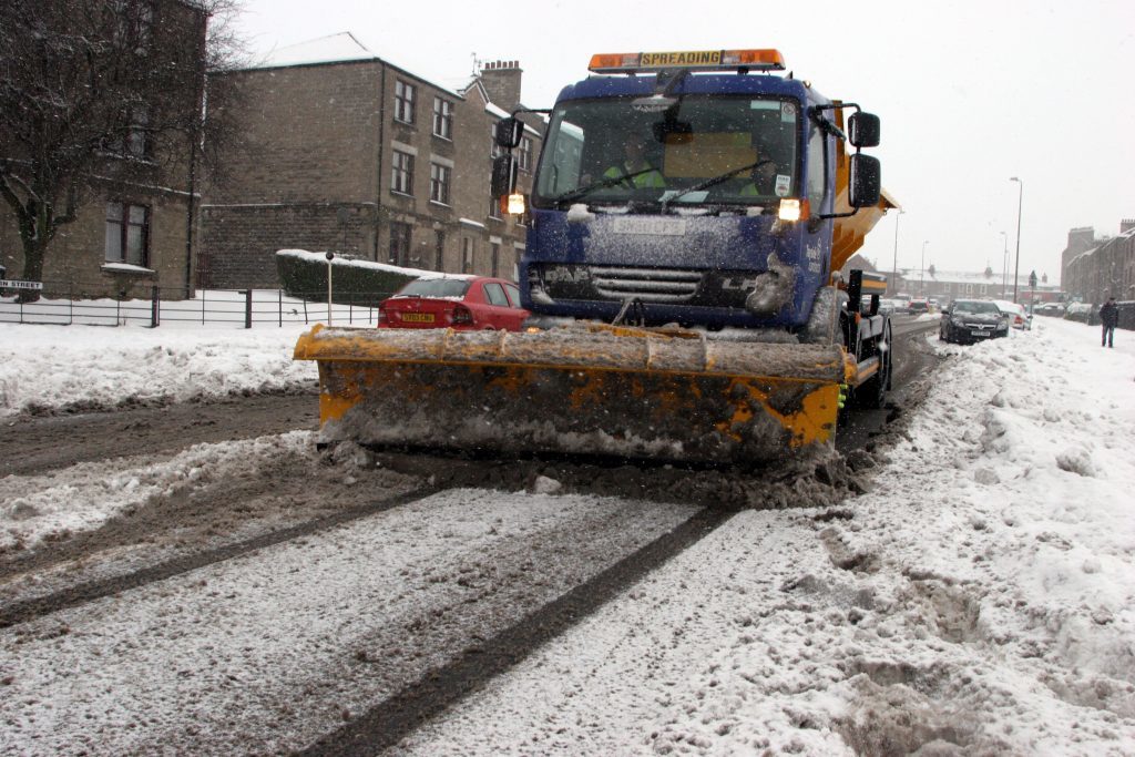 Fife, 2010. Gritters take to the roads