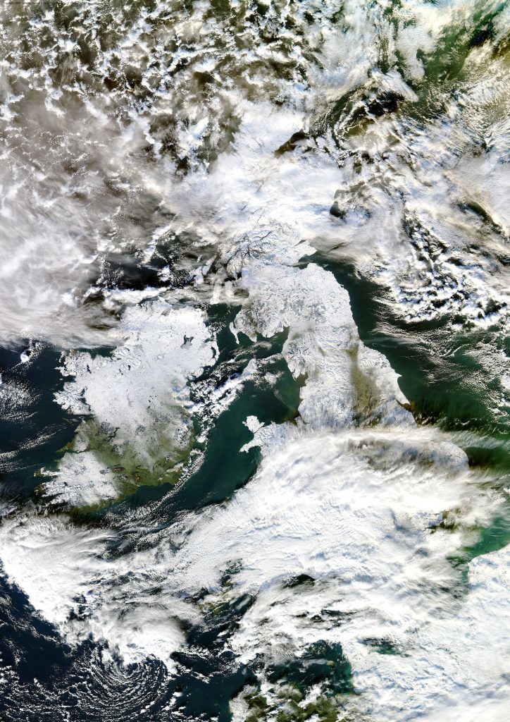 Frost sweeps over Scotland  in 2010