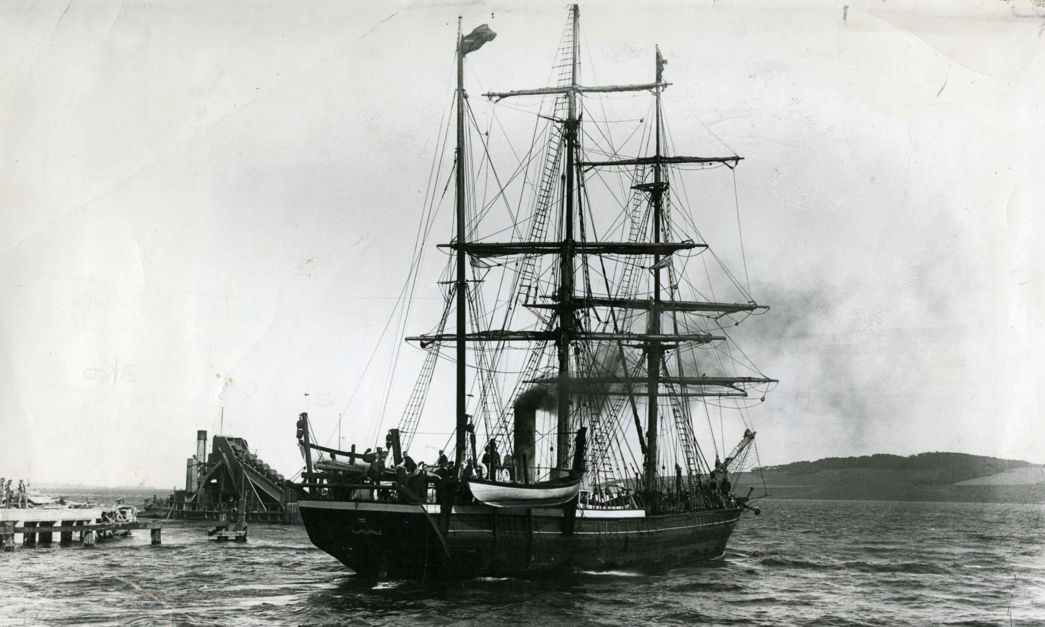 The Scotia whaler leaving Dundee. It came to The Snowdrop crew's rescue.