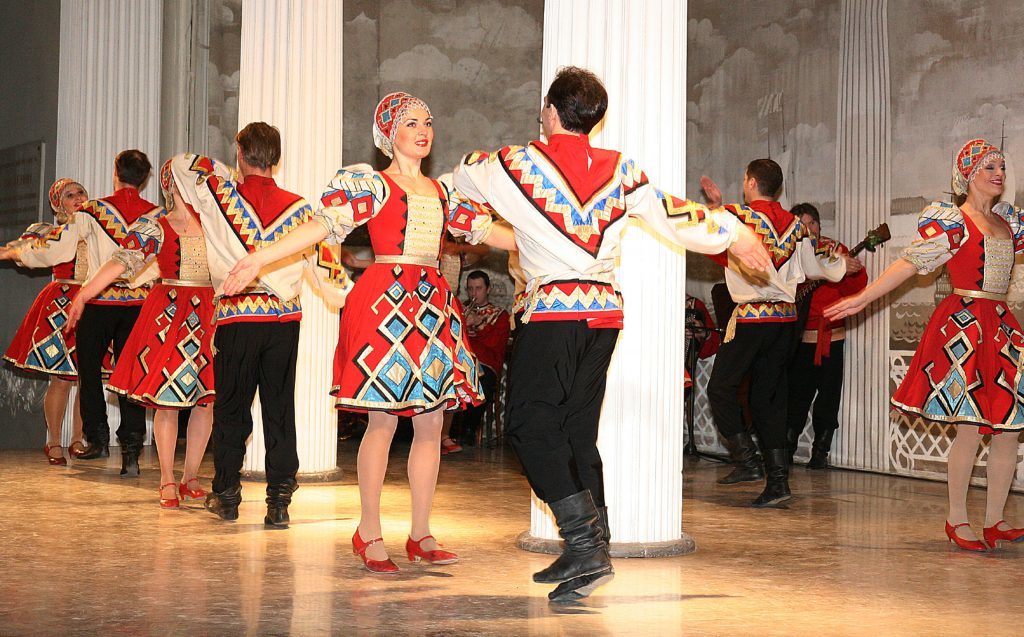 Folk dancers at St Petersburg.