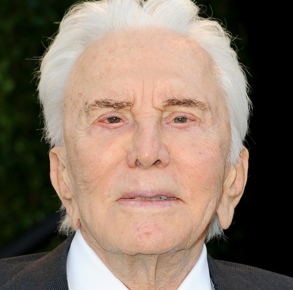 Kirk Douglas arrives at the 2013 Vanity Fair Oscar Party 