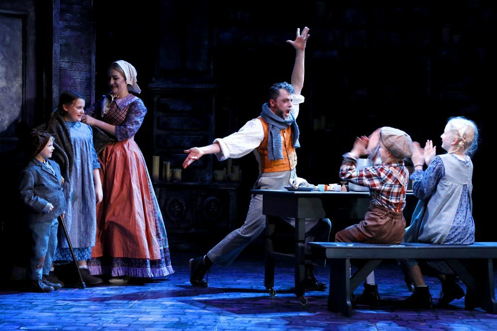 pft-scrooge_the-cratchit-family