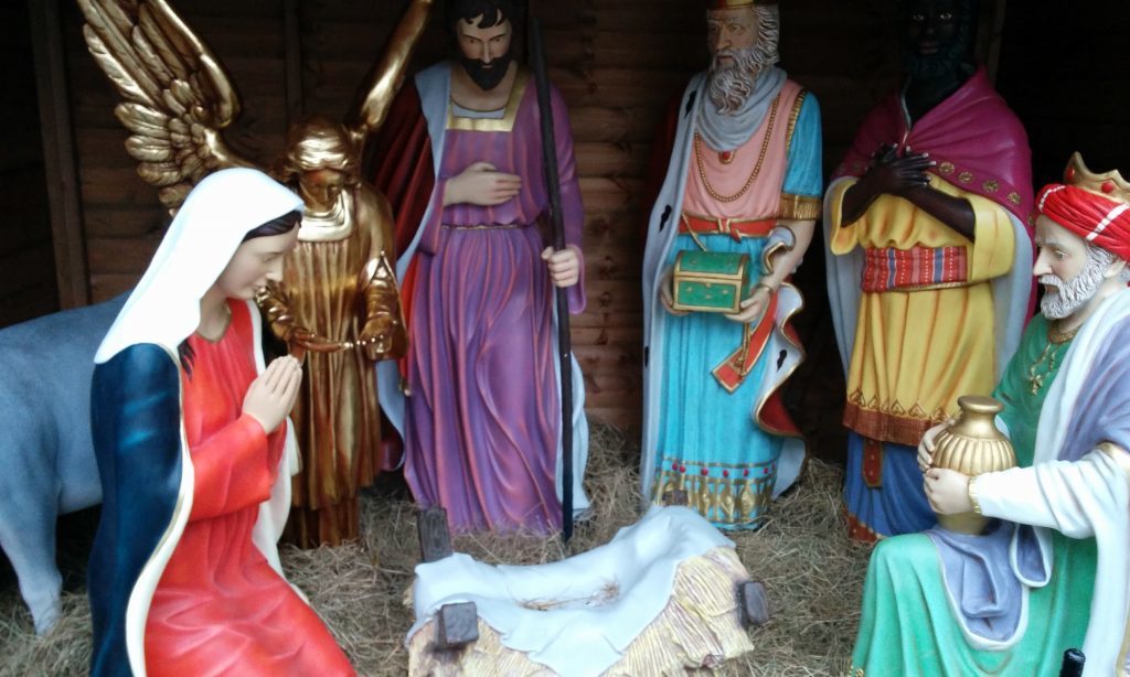 Praying for a miracle: Mary, Jesus and the Wise Men waiting for the chosen one's return.