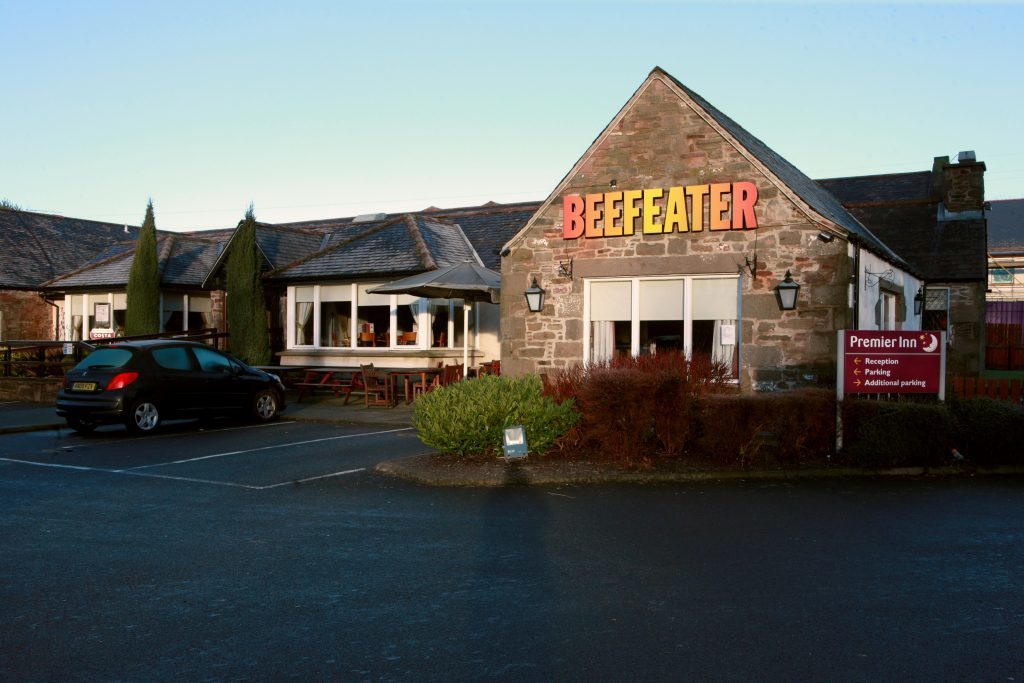 Popular Dundee restaurant to reopen