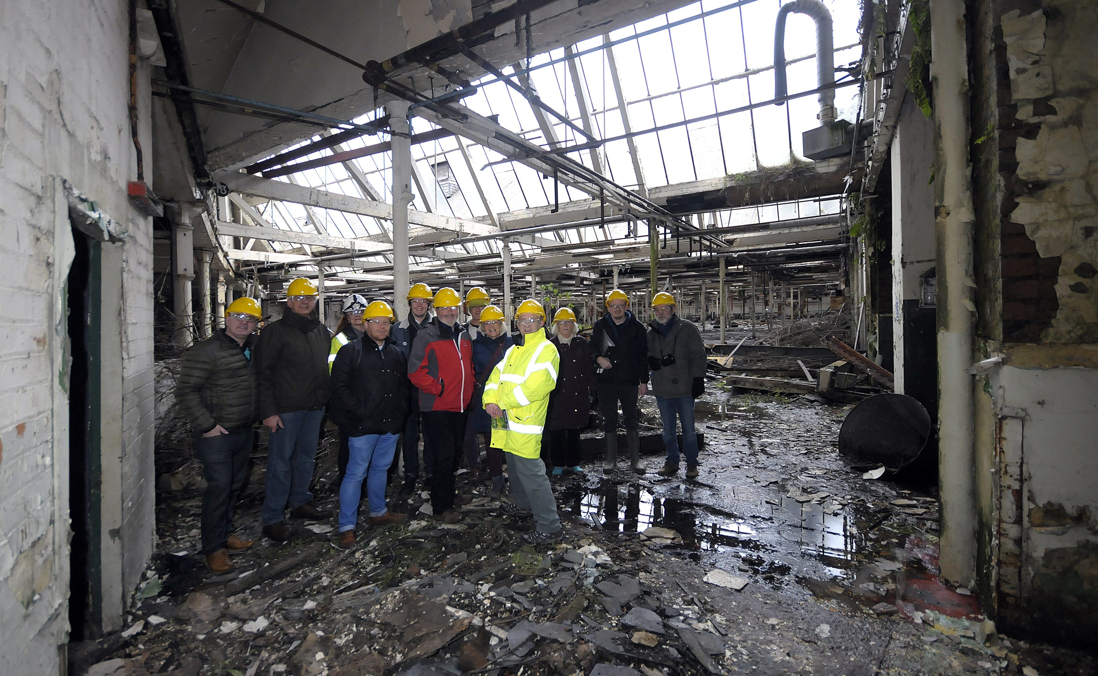 The group gets its first glimpse of the dereliction.